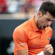 Djokovics megizzadt, de bejutott a negyeddöntőbe az adelaide-i tenisztornán