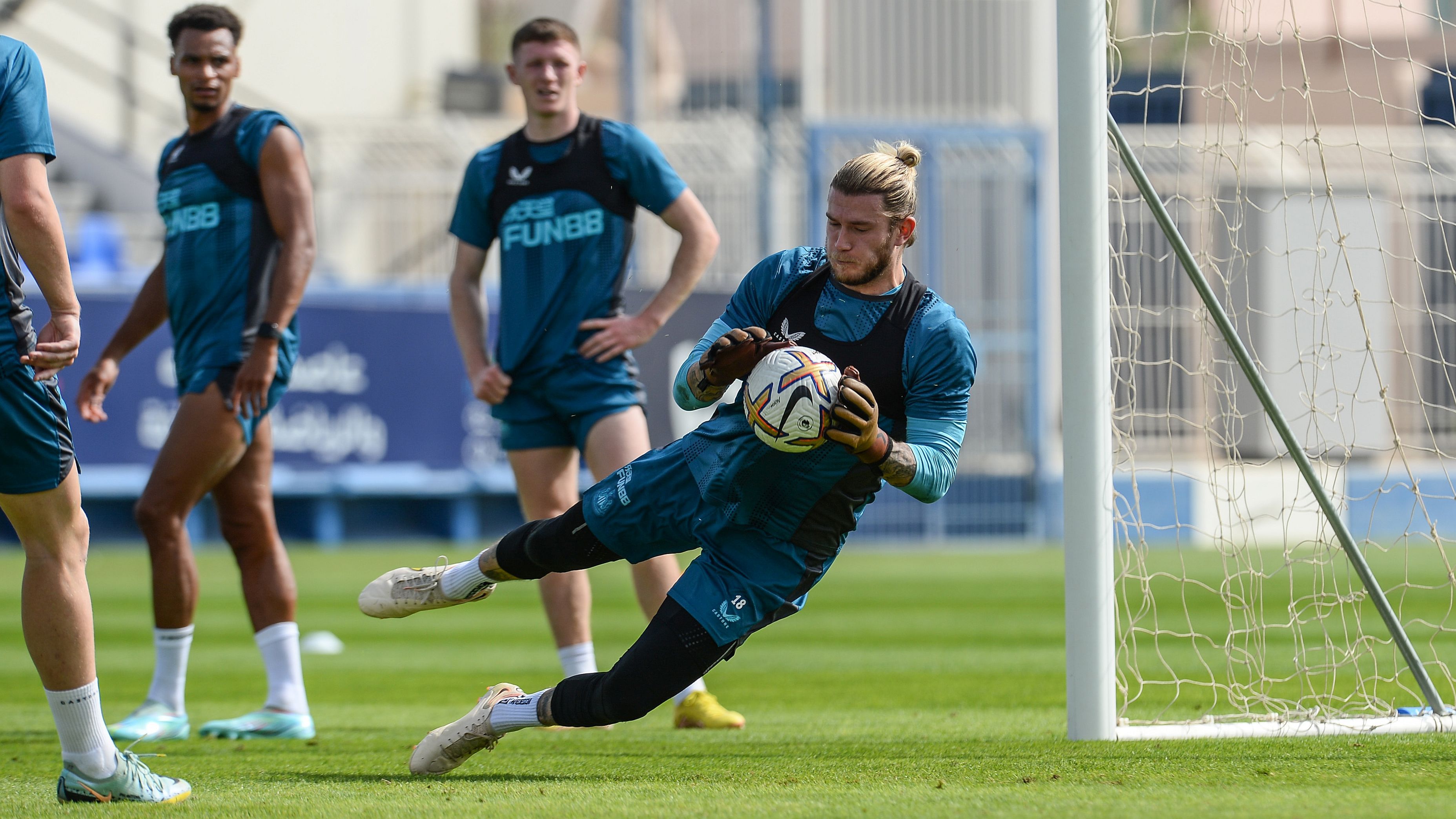 Loris Karius távozott Newcastle-ből (fotó: Getty Images)