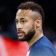 Pelé temetése közben még bulizott, most sérültet jelentett Neymar
