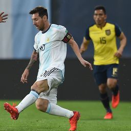 Ronaldo csak odahaza próféta, Messi négy kontinensen tarol