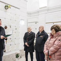 A Fradi megkoszorúzta legendája sírját