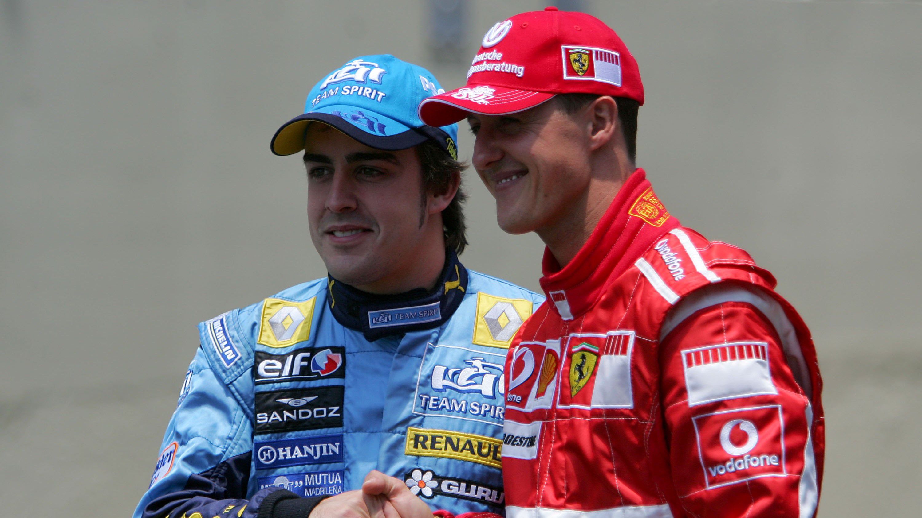 Alonso Schumacherről: „Nagyon hideg és távolságtartó volt, és megpróbált megfélemlíteni” – videóval