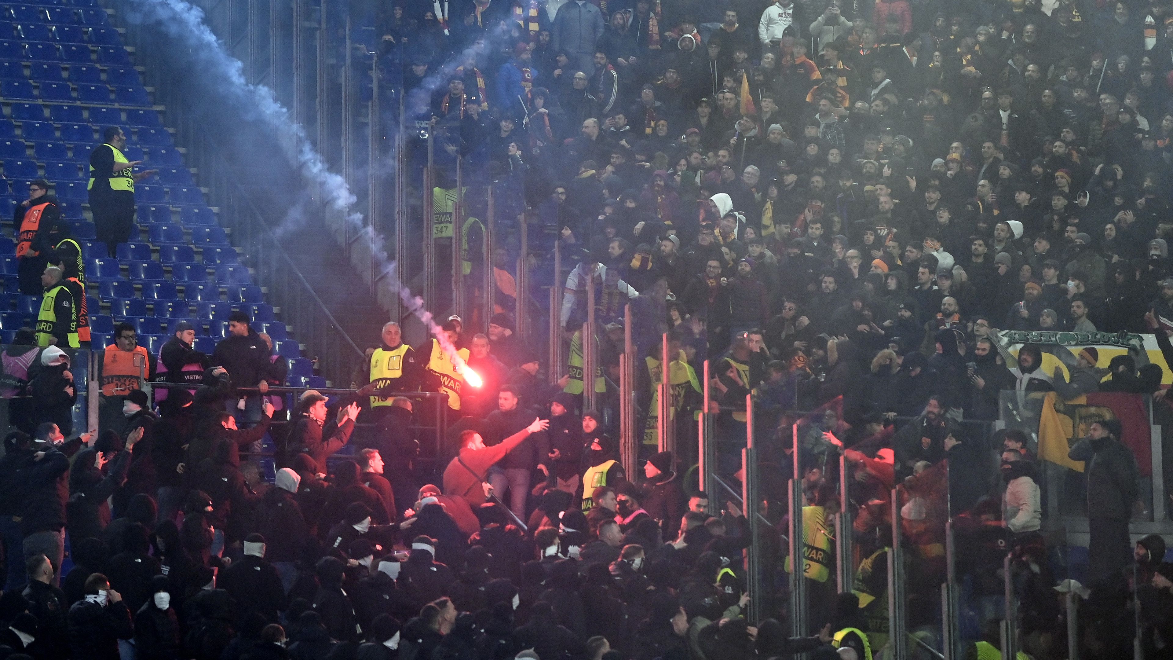 Súlyos büntetések az UEFA-tól, a Fradi korábbi El-ellenfele is az „áldozatok” között