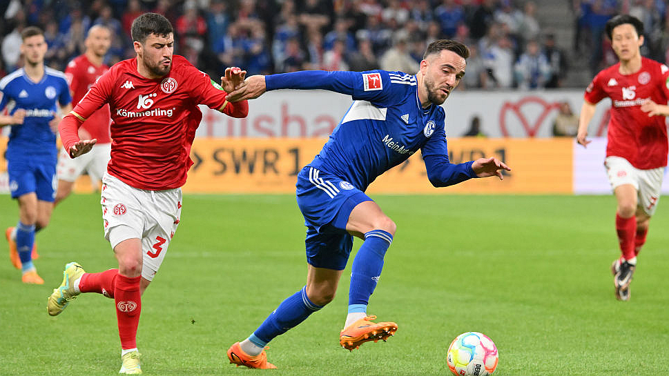 Drámai Schalke-siker; a Köln legyőzte a szomszédvárat – videóval