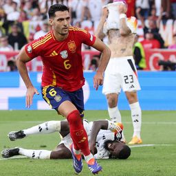 Mikel Merino egy másodpercre Michel Platini góljától