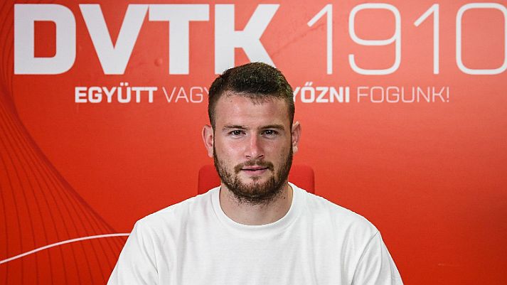 Szerb labdarúgóval erősített a DVTK