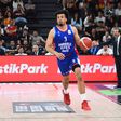 Hamarosan a Zvezda játékosa lesz, és egy igazi szépséget vesz feleségül