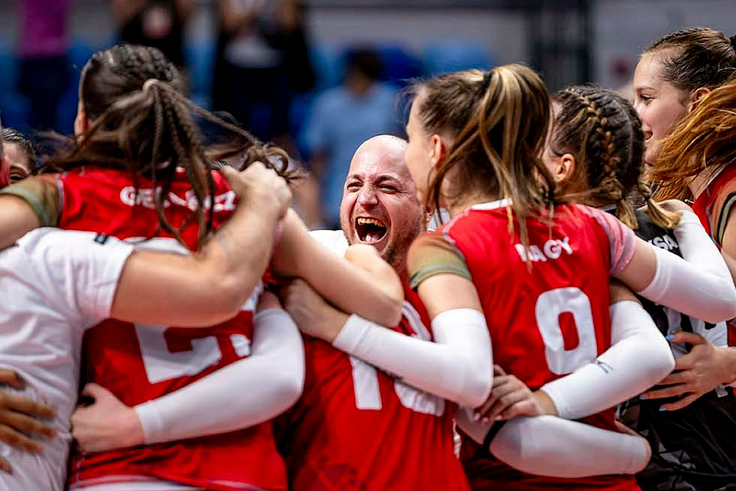 Drámai győzelemmel jutottak nyolcaddöntőbe az U19-es röpisek