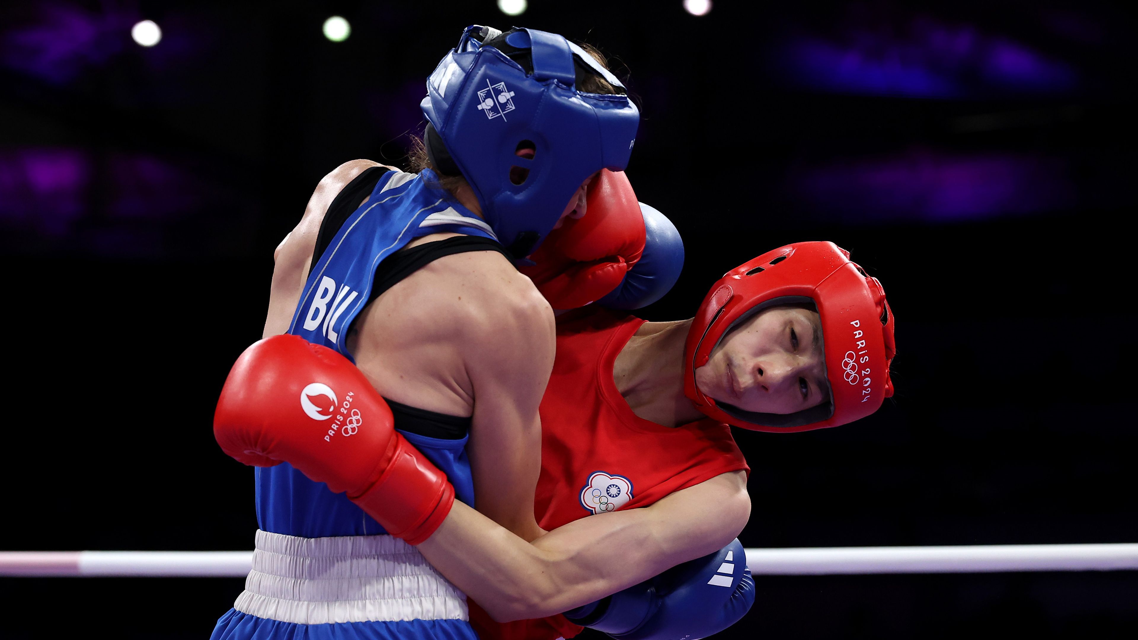 Sztaneva és Ling nem tangóznak, hanem bokszolnak. Utána meg követezett a szájkarate bolgár részről (Fotó: Getty Images)