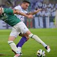 A játékvezető nem állította ki, de az UEFA eltiltotta az ETO védőjét