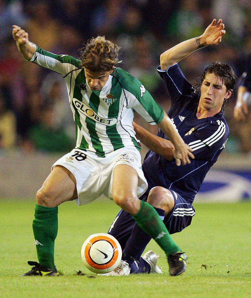 Sergio Ramos 2005-ben még a Sevilla mezében keserítette meg a támadók életét (Fotó: Getty Images)