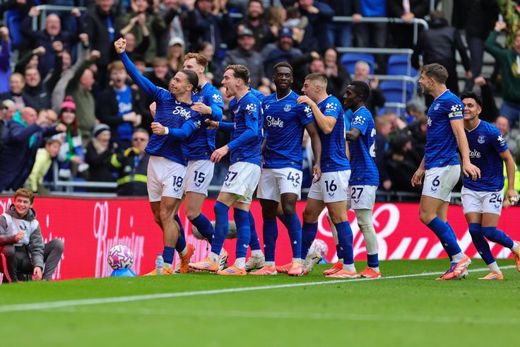 Liverpoolban szakadt meg a Crystal Palace veretlenségi sorozata, Grealish a hajrában talált be