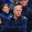 Arne Slot elárulta, ezért cserélte le Kerkez Milost a Chelsea ellen