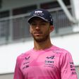 Pierre Gasly a boxutcából rajtol