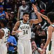 NBA – Továbbra is menetel a Milwaukee