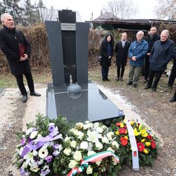 Törőcsik Attila: „Olyan, mintha újra eltemették volna apámat”