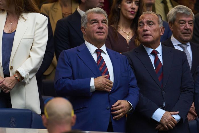 Laporta békét akar