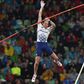 Kihagyja a fedett pályás szezont a franciák olimpiai bajnok rúdugrója