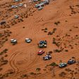 Hatalmas balesetek a Dakar-ralin, egy néző is megsérült – videóval