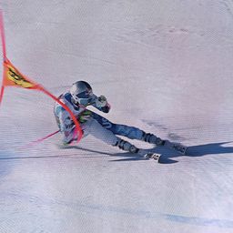 A visszatérő Lindsey Vonn nagyot bukott – videó