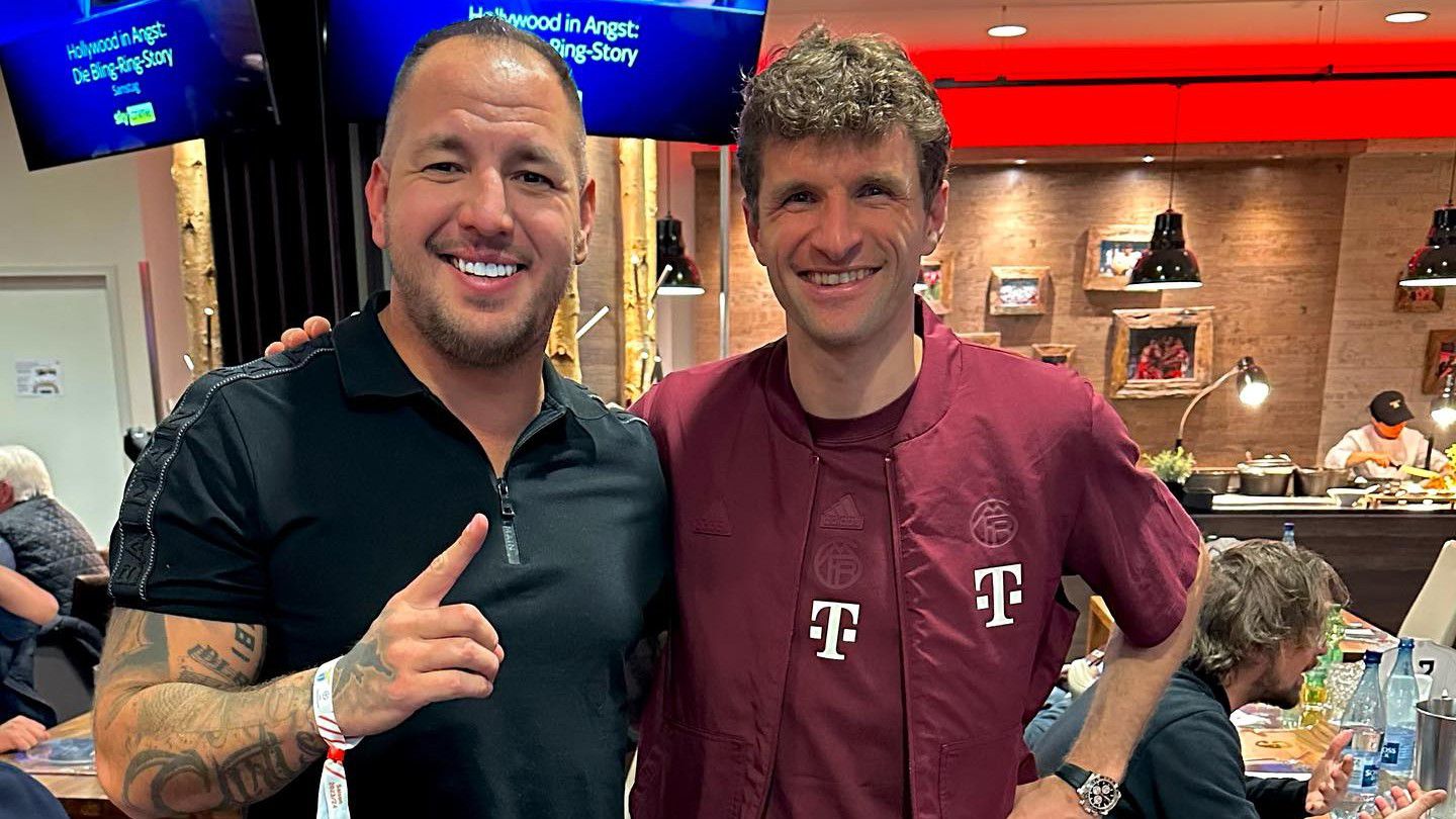 Thomas Müller nagyon jó fej volt, szívesen fotózkodott a rapperrel Fotó: Facebook