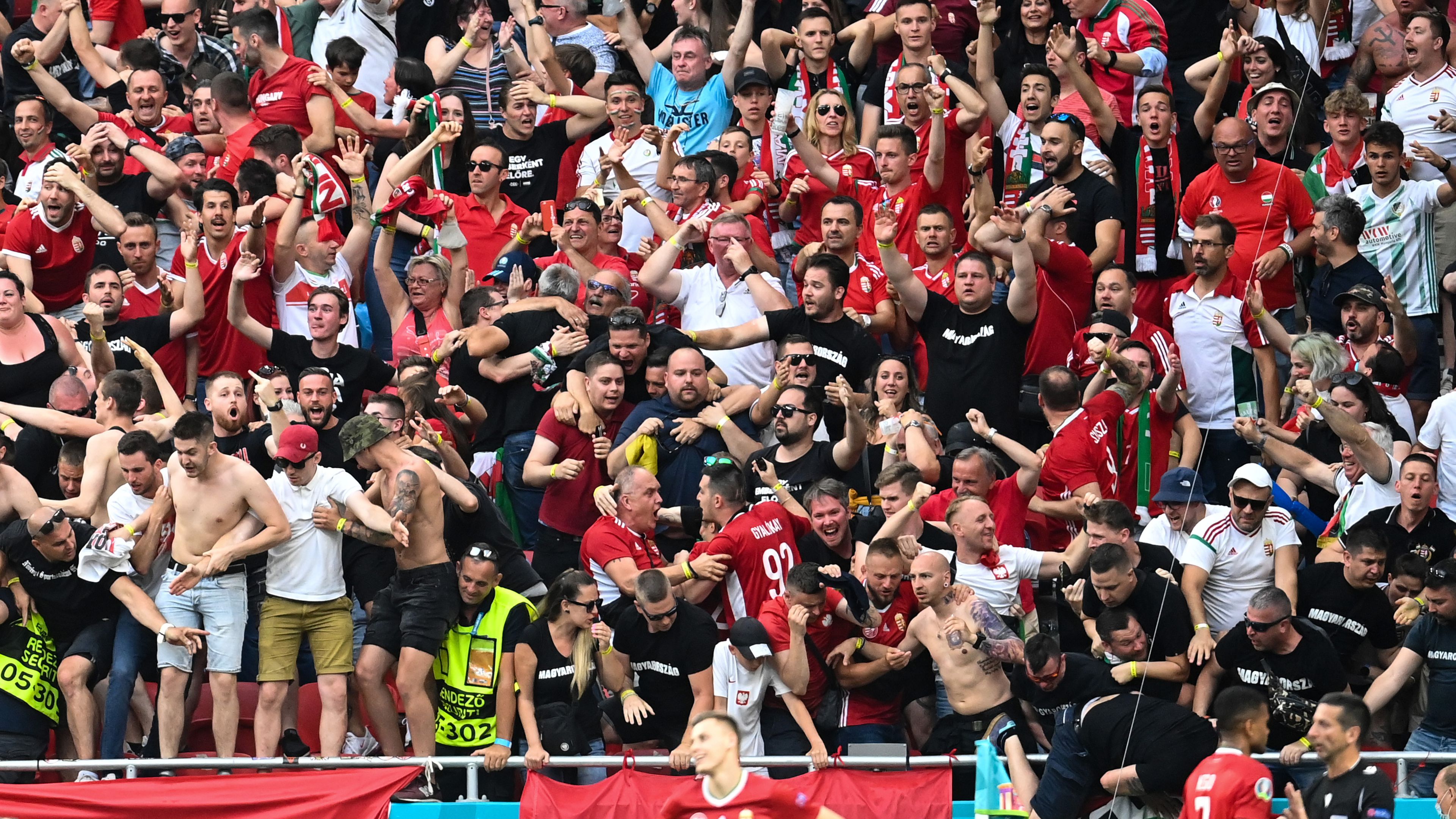 A Magyarország-Portugália EB-mérkőzésen több mint 60 ezer néző volt jelen.