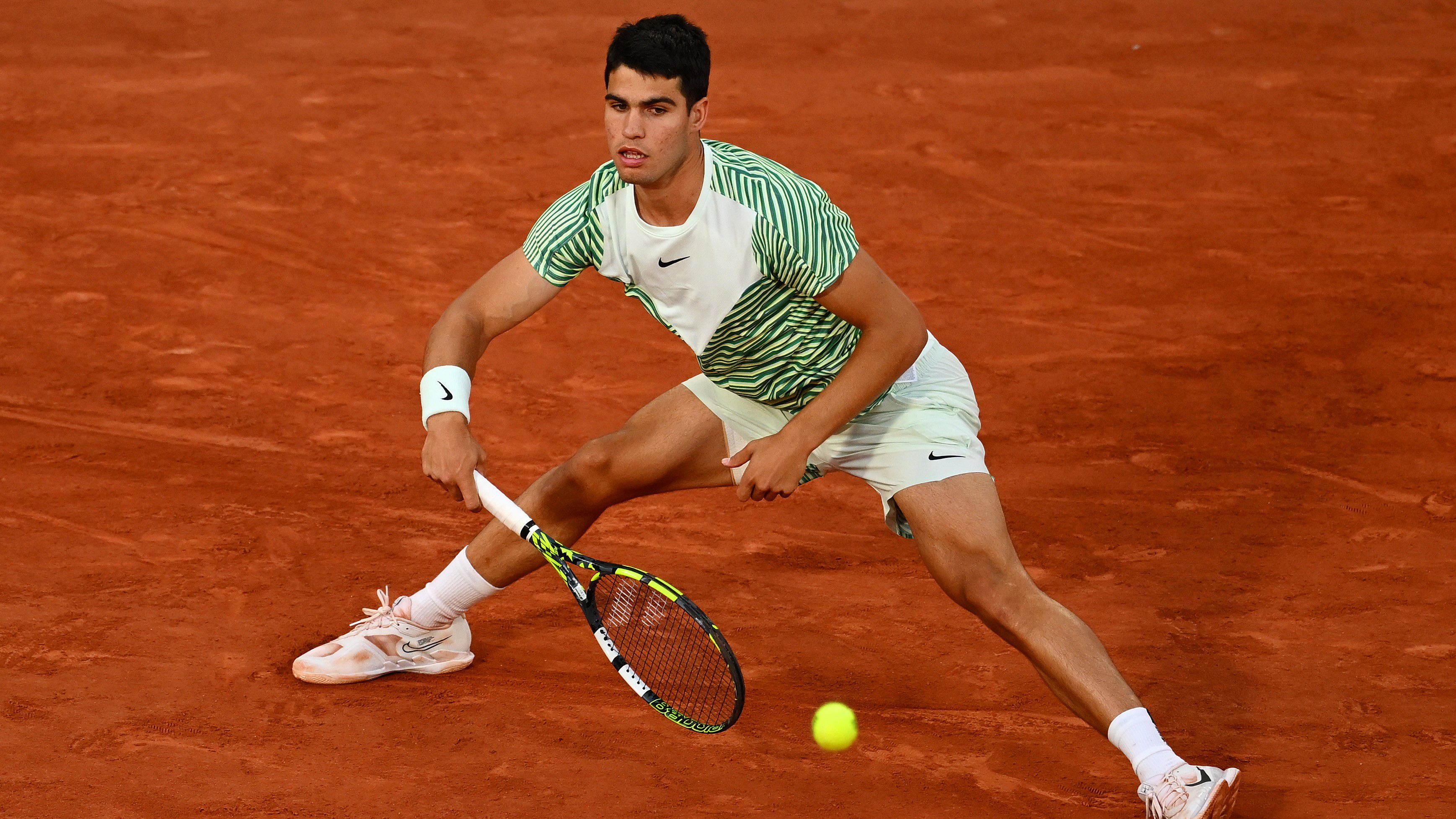 Tenisz a javából – Alcaraz imponáló játékkal elődöntős a Garroson