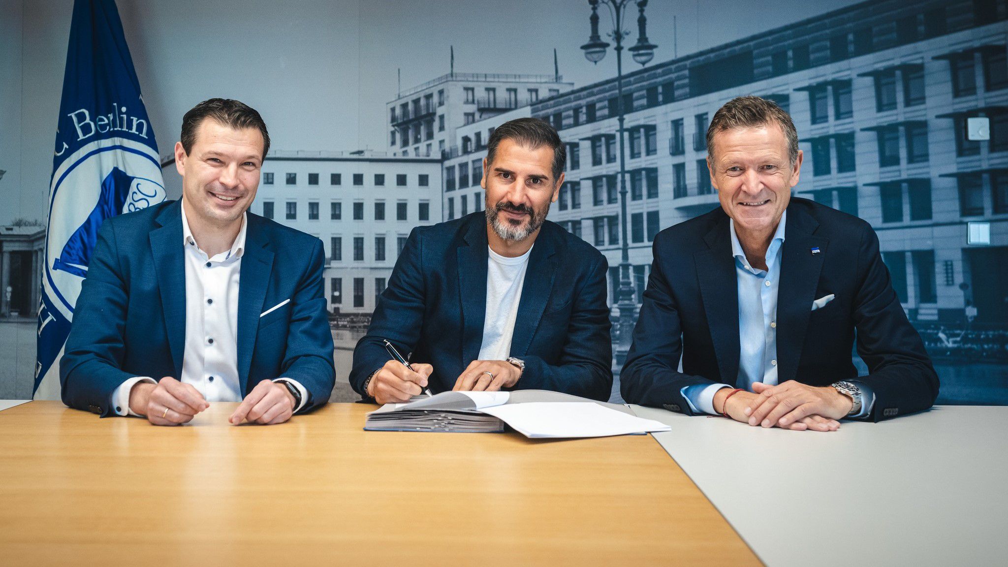 Cristian Fiél 2026 nyaráig írt alá a berlinieknél (Fotó: Facebook/Hertha BSC)