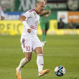 Dzsudzsák Balázs légiósnak állhat, meglepő helyre igazolhat