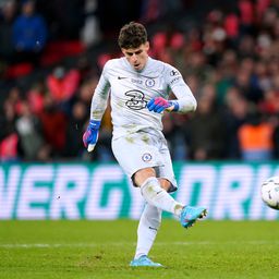 Az Arsenal érdeklődik a Chelsea kapusa iránt