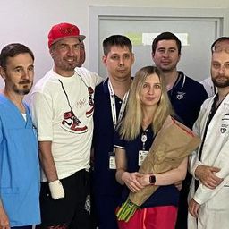 175 nap a pokolban, elengedték a kórházból a művégtagokkal is jókedvű Kosztomarovot – videóval