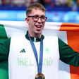 Gyerekként feltűnt a Trónok harcában, Párizsban pedig olimpiai bajnok lett