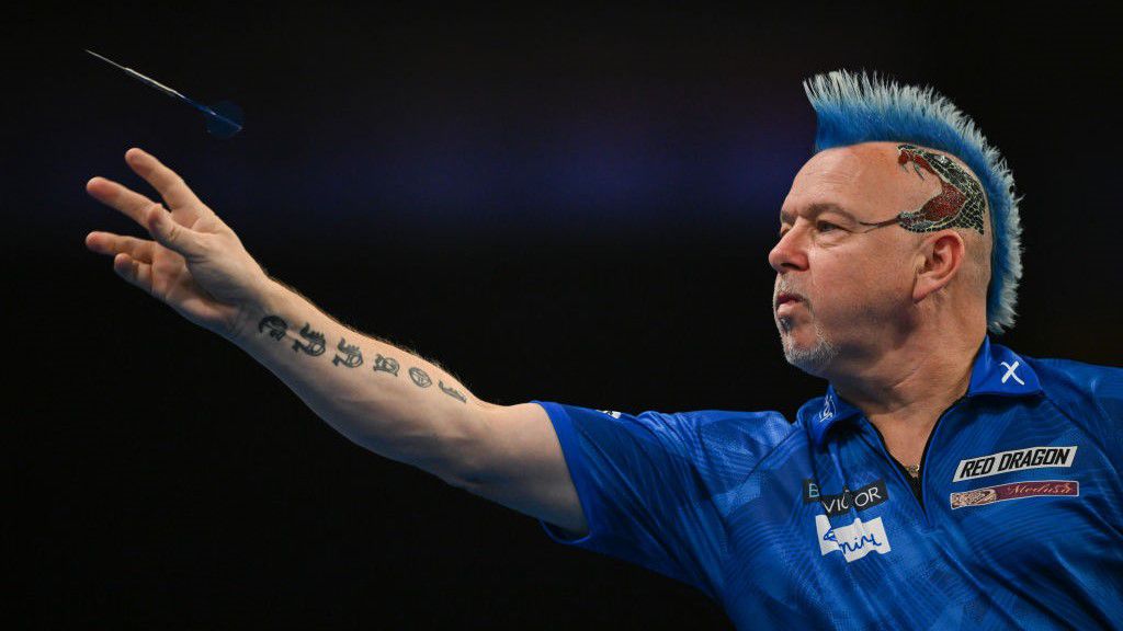 Peter Wright és Raymond van Barneveld továbbjutott, a hazai belga kiemelt viszont kiesett