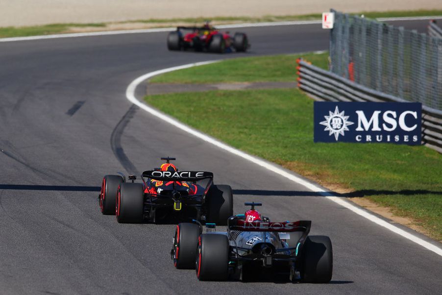 Charles Leclerc, Max Verstappen és George Russell. (Fotó: Eric Alonso/Getty Images)