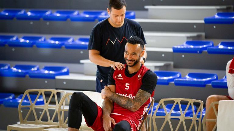 Hanga Ádám sok győzelmet vár a csapattól