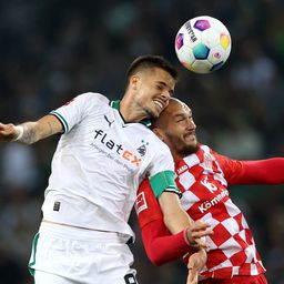 Elképesztő bombagólt hozott a Bundesliga-forduló nyitómeccse – videóval