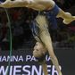 Wiesner karikával és szalaggal lett első (Fotó: MTI)