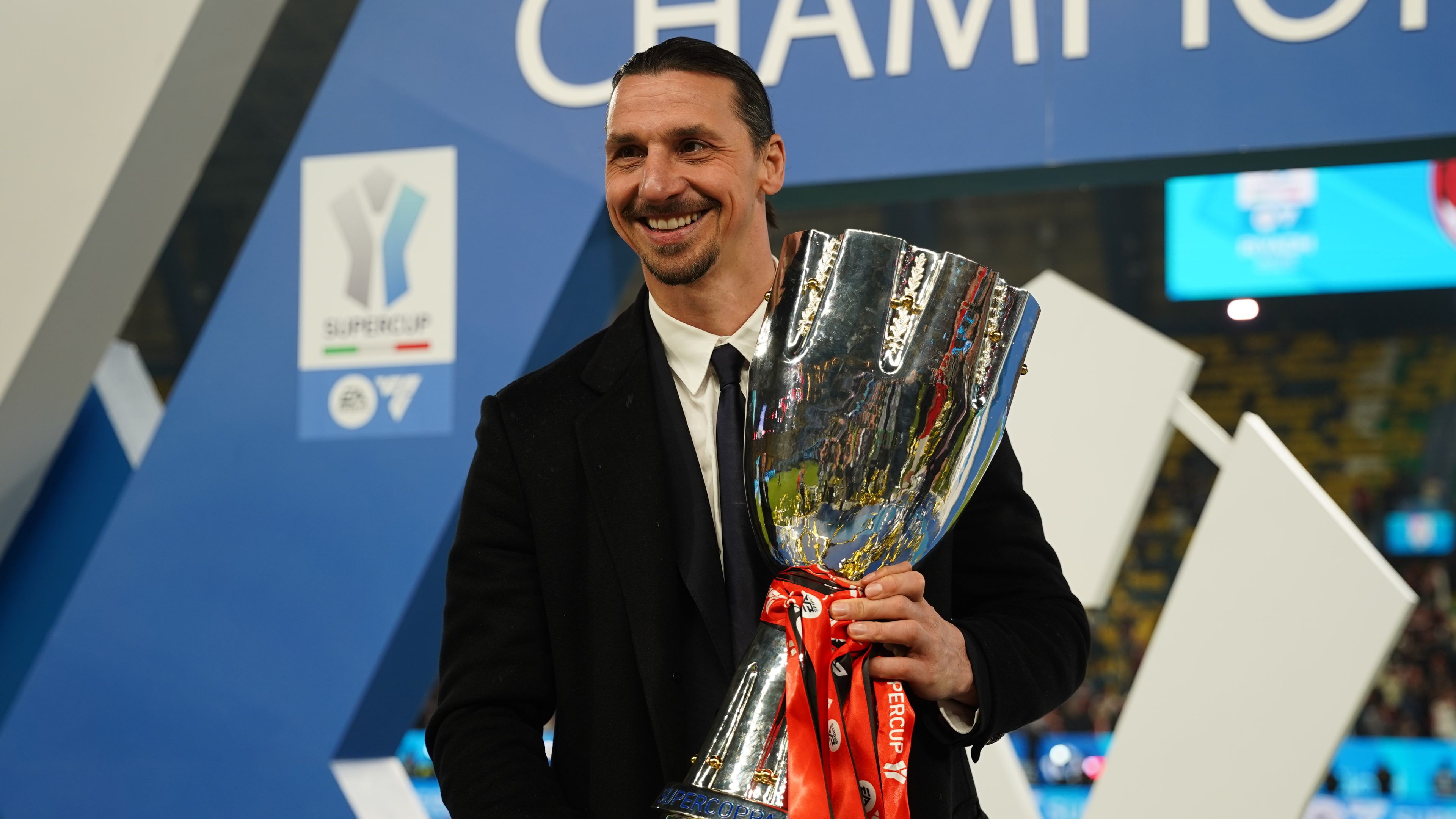 Zlatan Ibrahimovic beszédet tartott az öltözőben a Milan Szuperkupa-győzelme után – videó