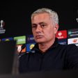 Mourinho majdnem bealudt, olyan unalmas volt az újságíró kérdése – videóval