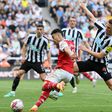 A Newcastle csak kapufákig jutott, az Arsenal nyerte a rangadót – videóval