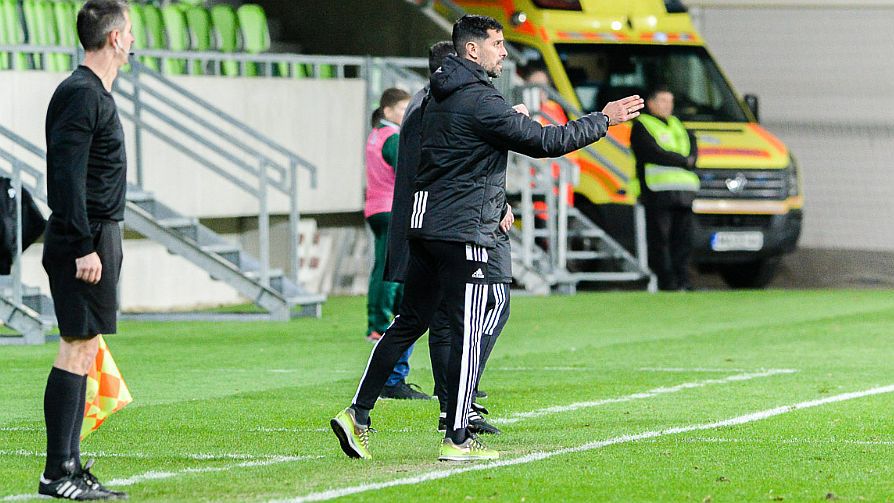 Korábbi válogatott futballistával a kispadon fejezi be a szezont a Haladás