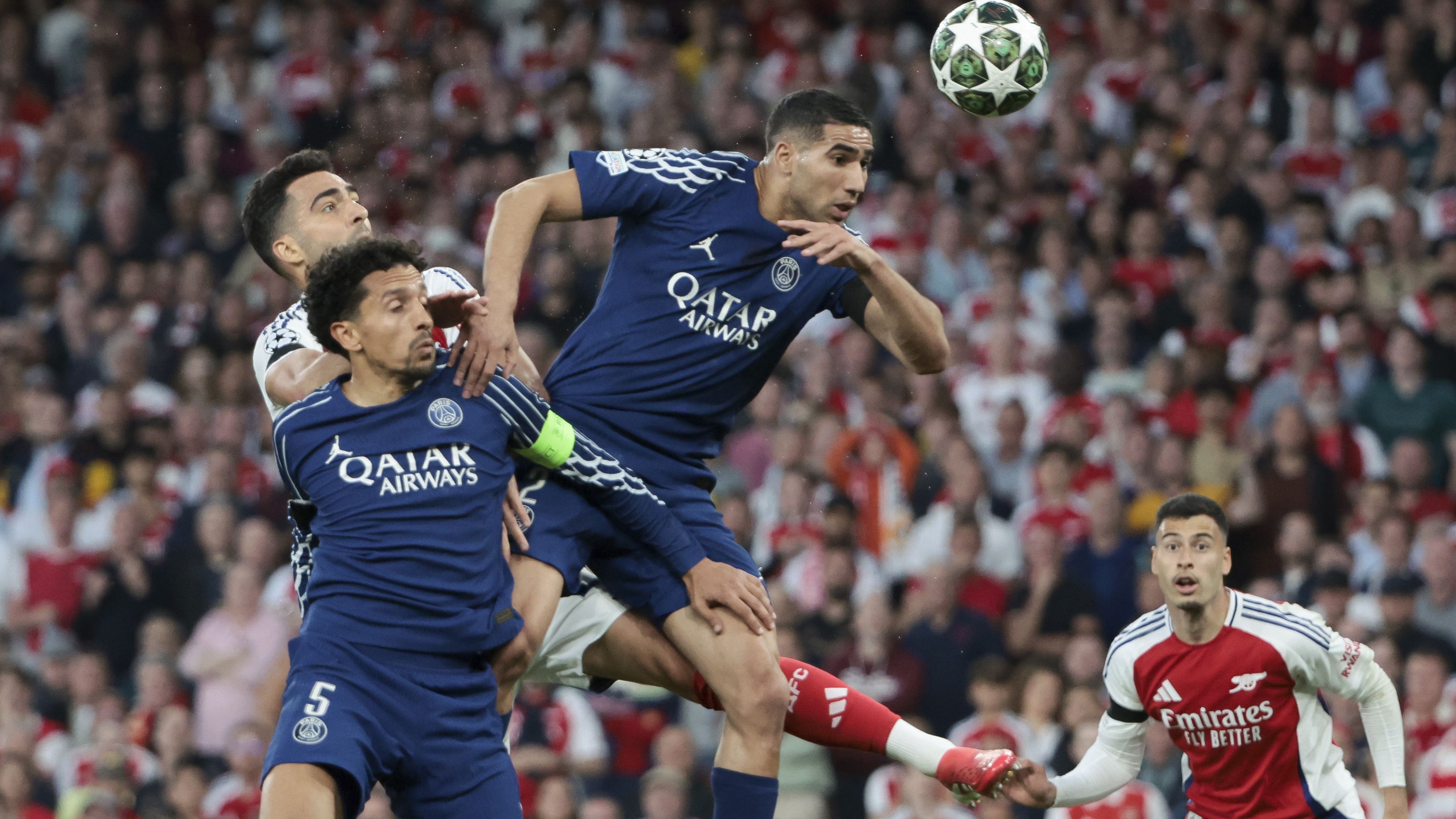 Favoritként várja a PSG az Arsenal elleni visszavágót
