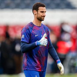 Közleményt adott ki a kórház a lovasbalesetet szenvedő PSG-kapus állapotáról