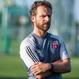 Komoly megszorítások a magyar klubnál; agyvérzést kapott a holland legenda – reggeli hírösszefoglaló