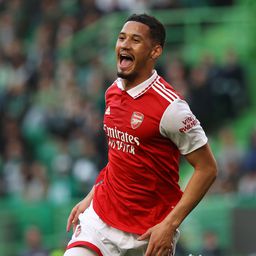 Új szerződést írt alá az Arsenal alapembere – hivatalos