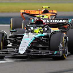 Hamilton győzött a Brit Nagydíjon, megdöntötte Schumacher rekordját