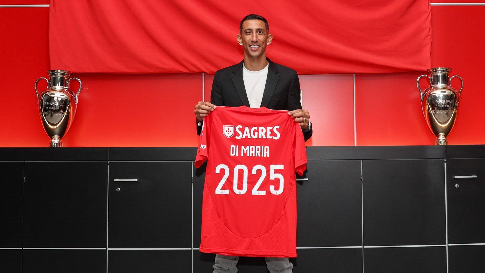 Ángel Di María marad Lisszabonban (Fotó: SL Benfica)