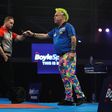 Döbbenetes, amit Peter Wright megúszott, nyert a világelső is a darts World Grand Prix-n