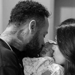Apai örömök: megszületett Neymar kislánya