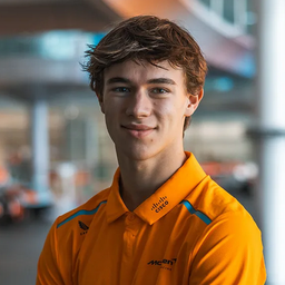 A McLaren szerződtette a korábbi Ferrari-versenyző fiát
